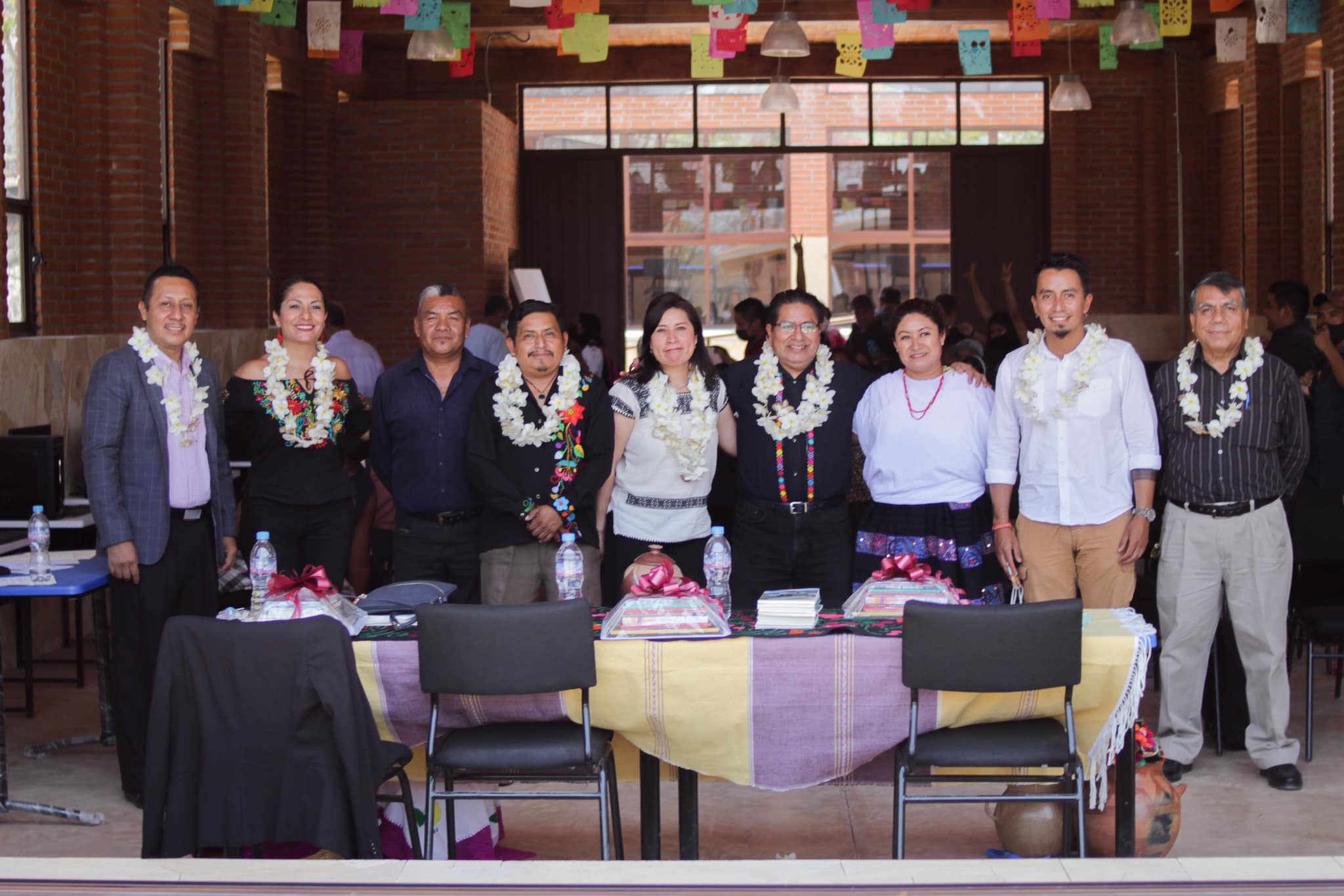 V RECITAL DE POÉTICO DE LENGUAS MATERNAS 